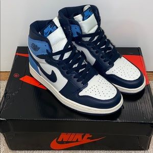 Air Jordan 1 Obsidian
